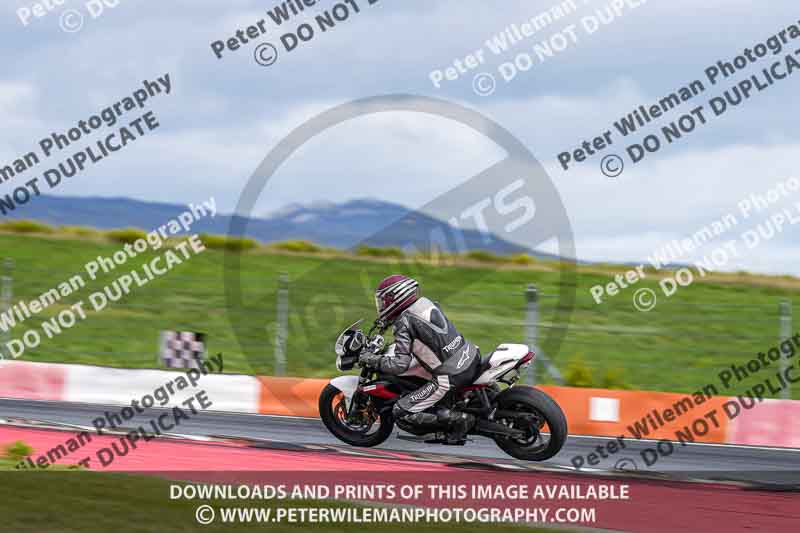 Circuito de Navarra;Spain;event digital images;motorbikes;no limits;peter wileman photography;trackday;trackday digital images